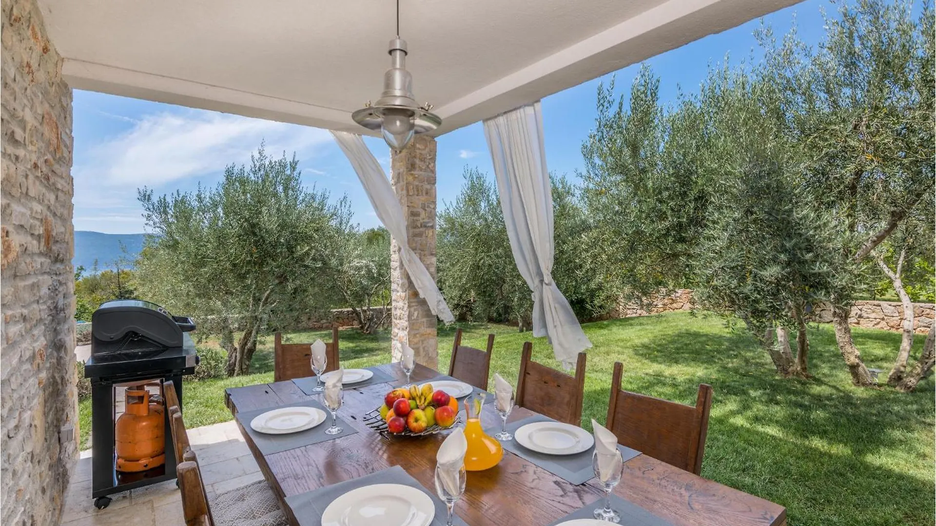 Дом отдыха 4 Bedroom Cozy Home In Linardici