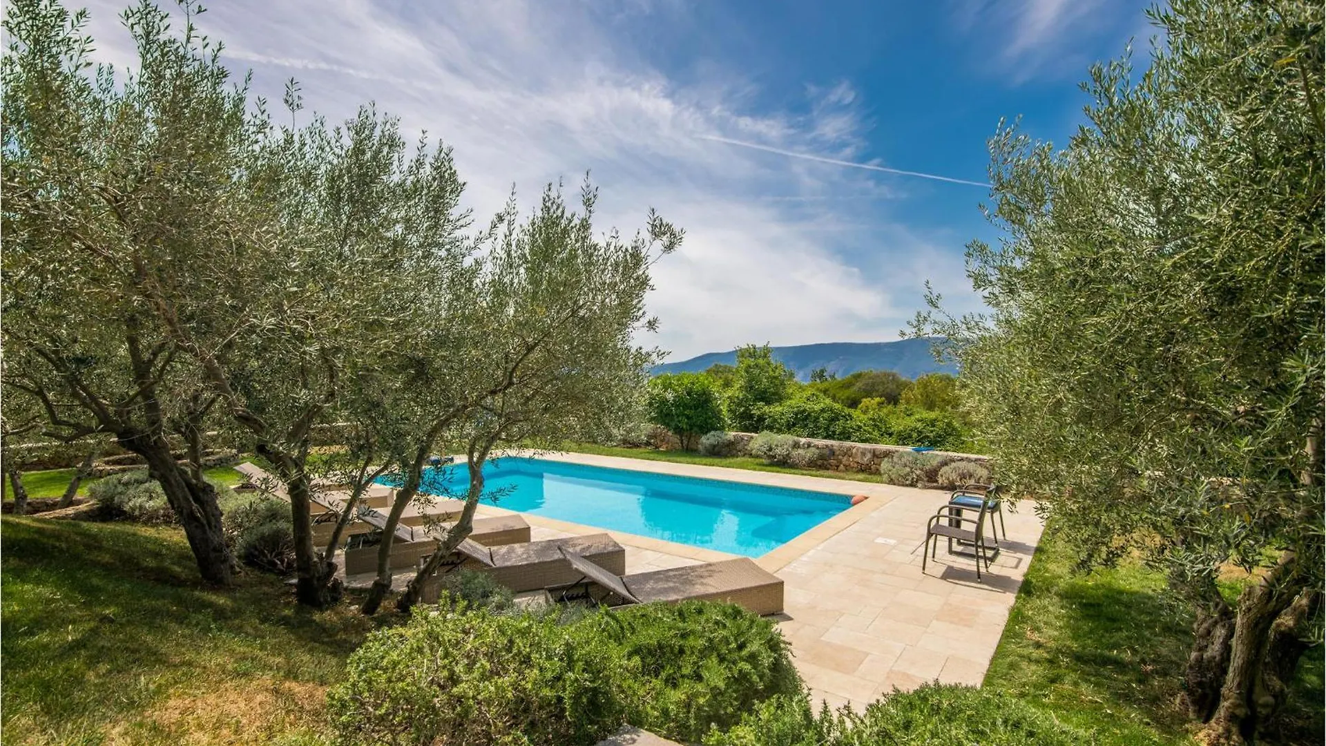 4 Bedroom Cozy Home In Linardici Holiday home