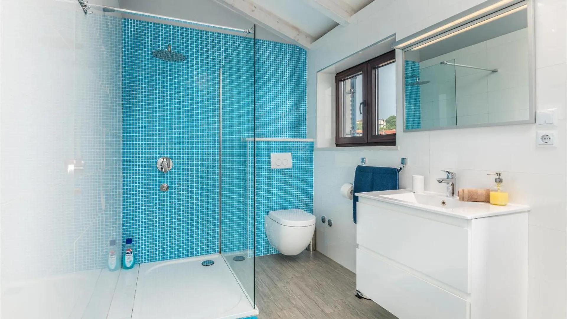 Holiday home 4 Bedroom Cozy Home In Linardici
